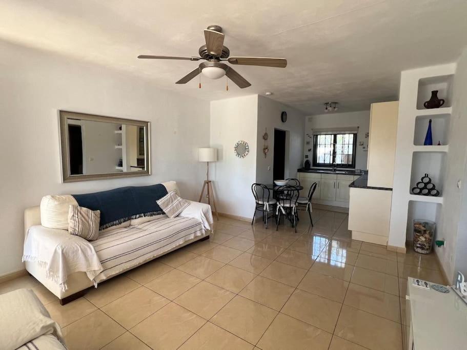 Casa Mo, 2 Bedroom Apartment Close To The Beach بويرتو ذيل كارمين المظهر الخارجي الصورة